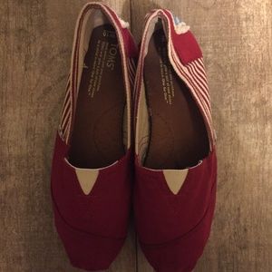 Limited Edition Red Toms